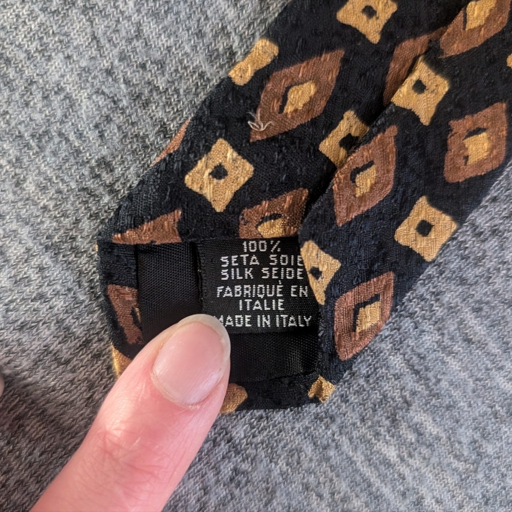 Vintage Hugo Boss Silk Tie Black/Brown Diamond Geometric Pattern, 58.25" - Picture 4 of 4